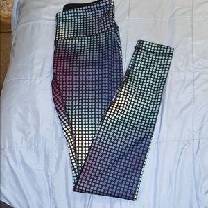 Lululemon Athletica Black and Blue Leggings with Iridescent Pattern